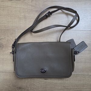 COACH Turnlock Crossbody